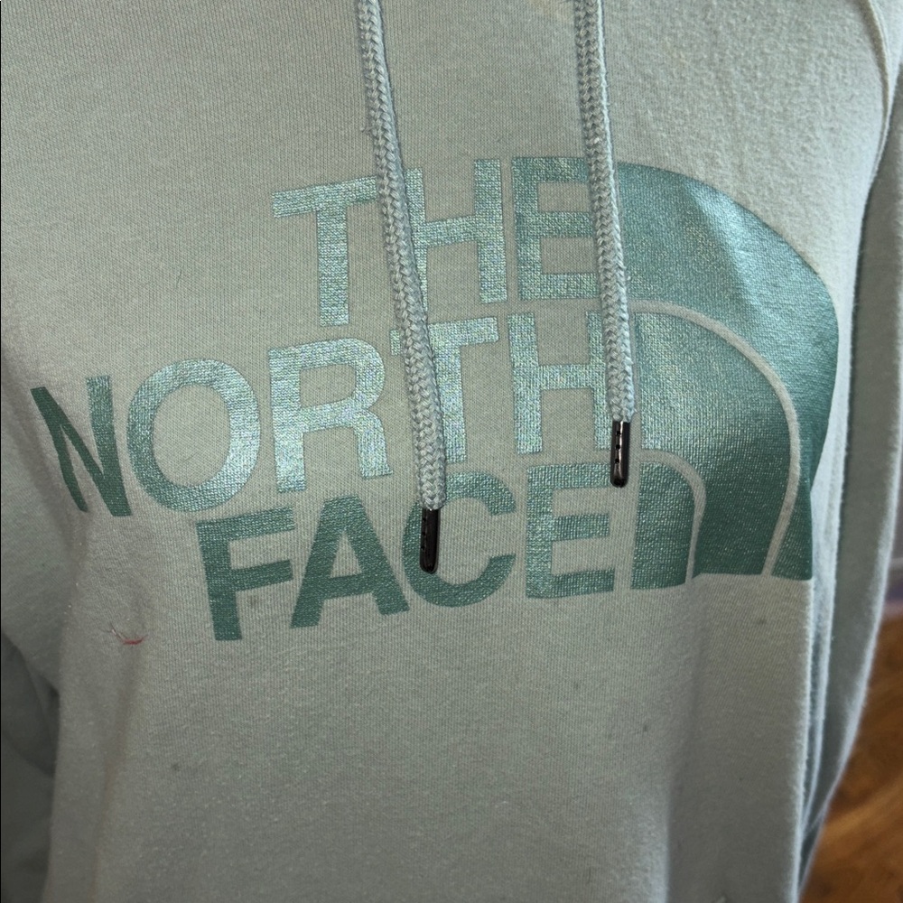Womens Light Aqua Womens Hoodie From THE North Face good condition, size medium - Picture 5 of 12